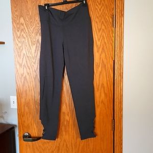 Gray, cotton,  cropped leggings from Old Navy, size xl tall.